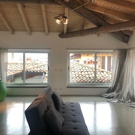 Bloft Charme&Relax Apartment Bergamo Bagian luar foto
