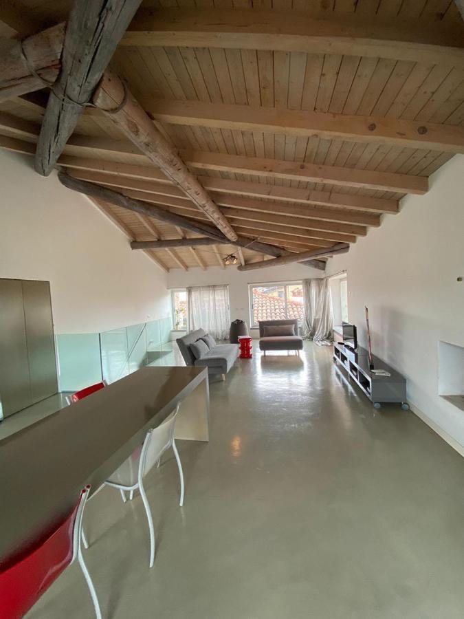 Bloft Charme&Relax Apartment Bergamo Bagian luar foto