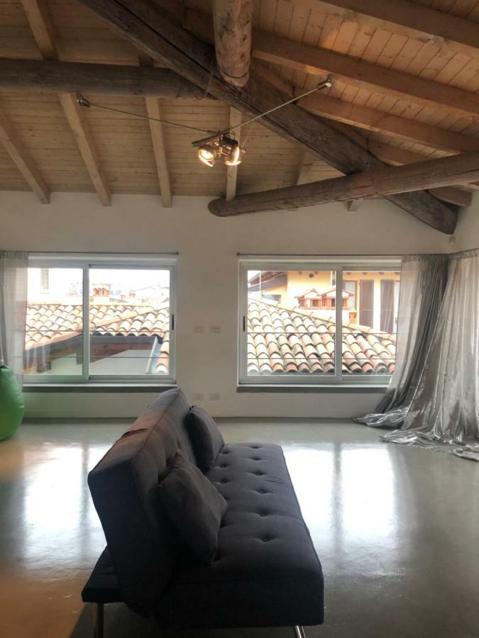 Bloft Charme&Relax Apartment Bergamo Bagian luar foto